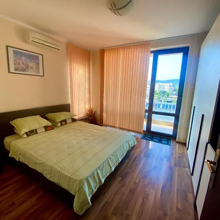 Апартамент В К.К Слънчев Бряг * Sunny Beach